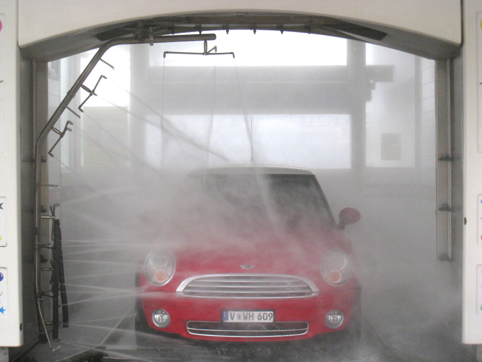 Geelong automatic drive through car wash